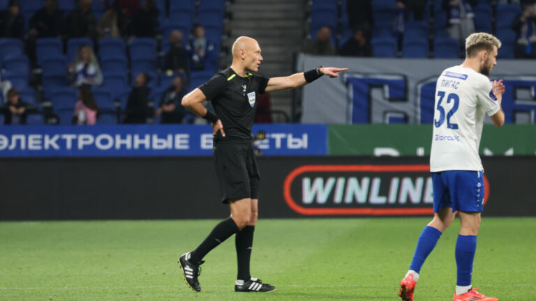 «Динамо» — «Пари НН» — 2:0. Арбитр Москалев отменил гол полузащитника москвичей Макарова в матче РПЛ. Видео
